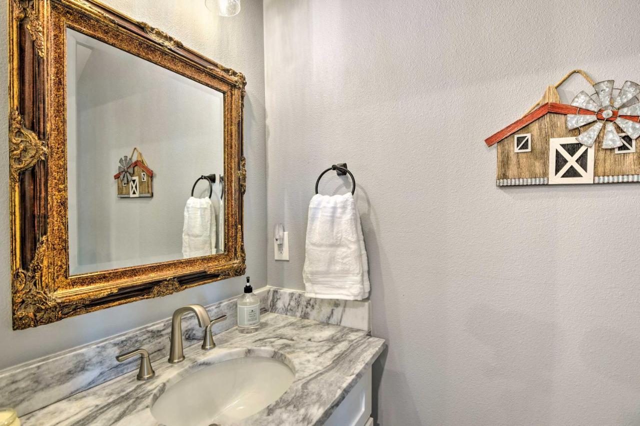 Granbury Home With Hot Tub And Furnished Patio! Zewnętrze zdjęcie
