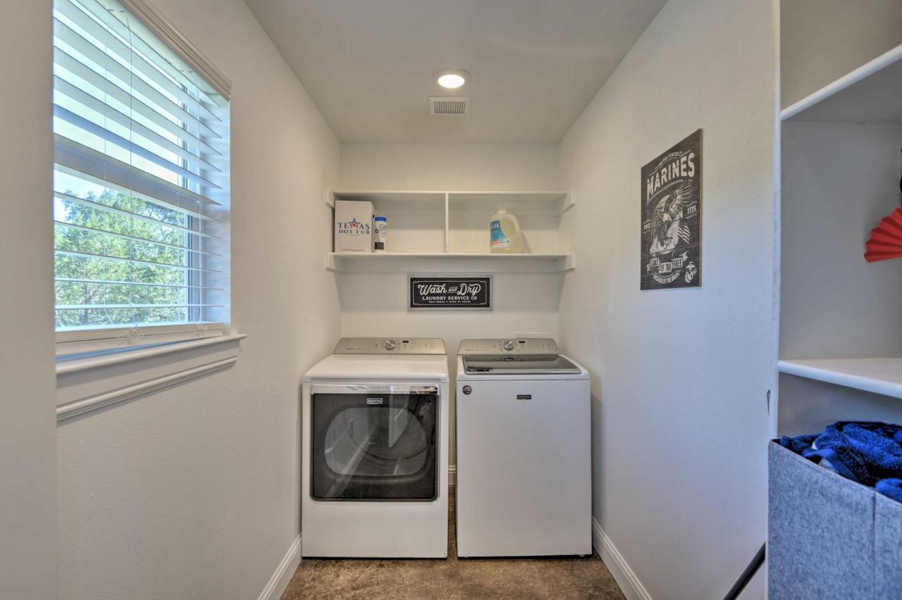 Granbury Home With Hot Tub And Furnished Patio! Zewnętrze zdjęcie