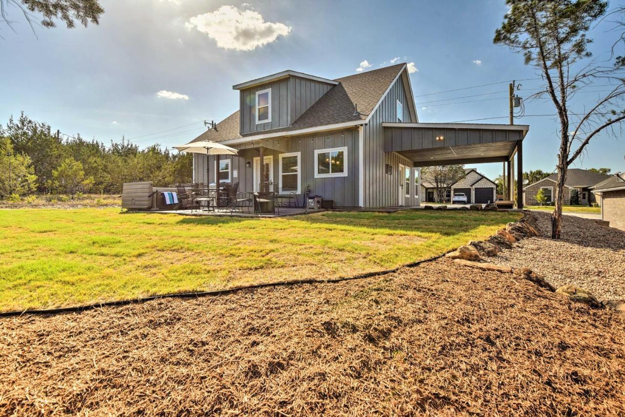 Granbury Home With Hot Tub And Furnished Patio! Zewnętrze zdjęcie