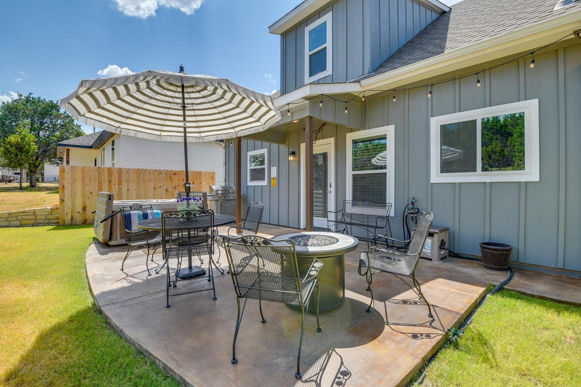 Granbury Home With Hot Tub And Furnished Patio! Zewnętrze zdjęcie