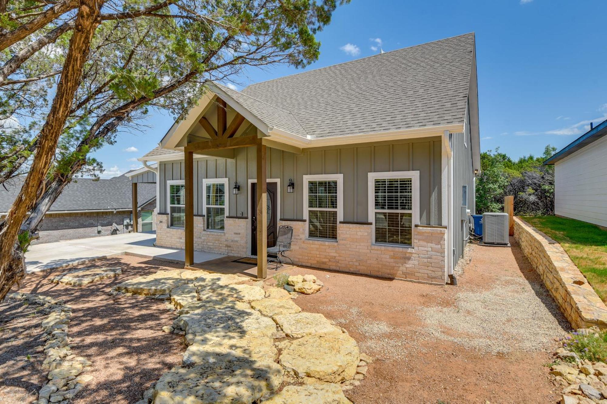 Granbury Home With Hot Tub And Furnished Patio! Zewnętrze zdjęcie
